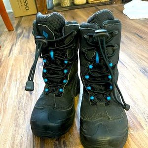 Boys Columbia Snow Boots